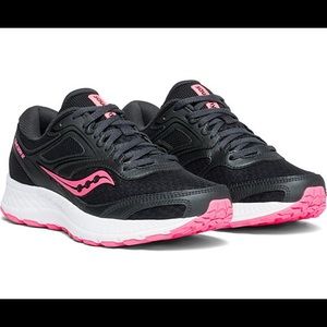 Coshesion Saucony workout sneakers